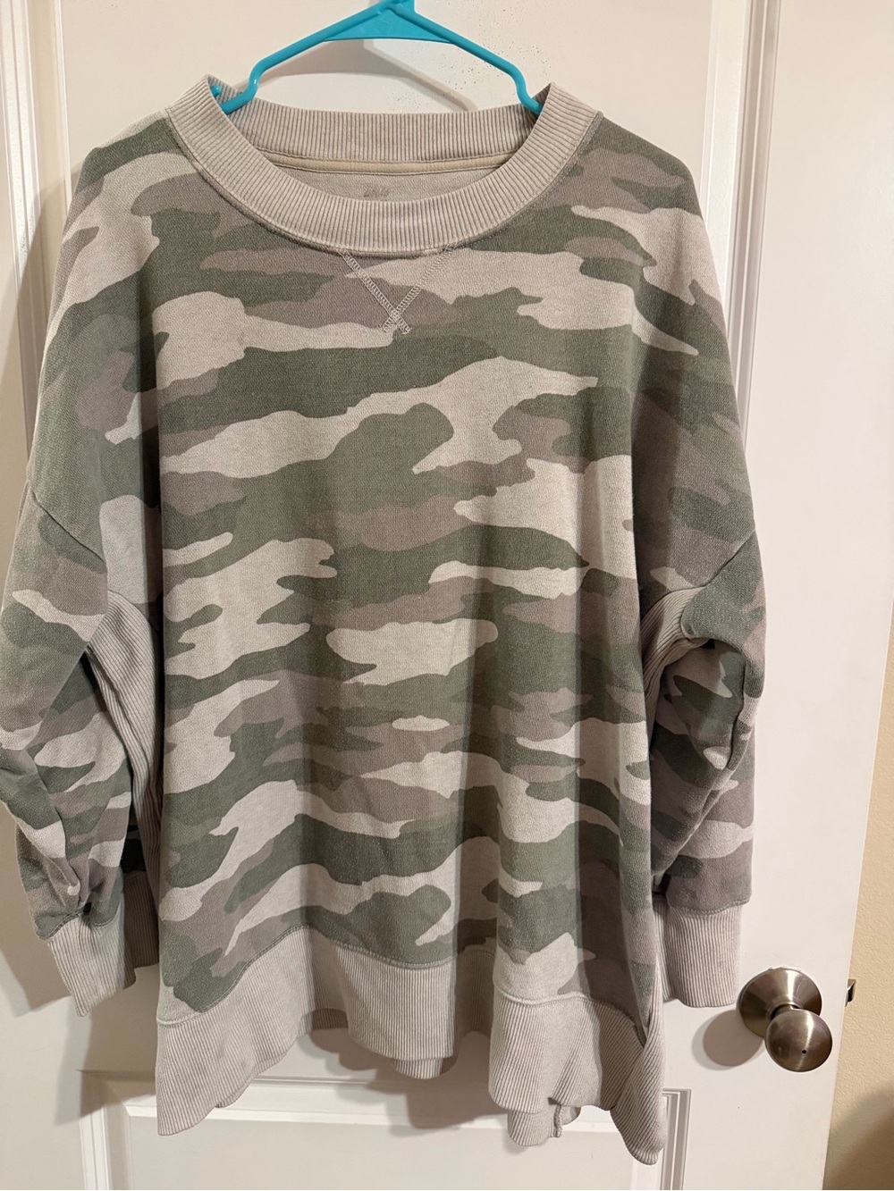 aerie Camo Oversized Crewneck Sweatshirt